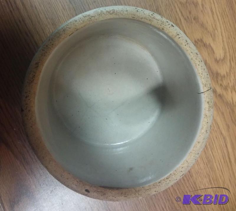 Small lard crock, cracks as shown...