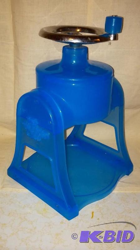 Childrens Ice shaver for snow cones...