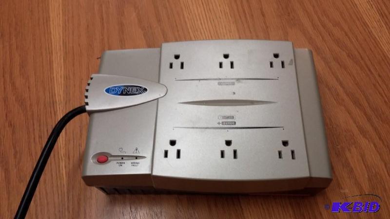 Dynex - 685VA UPSBattery Back-Up System. 825...
