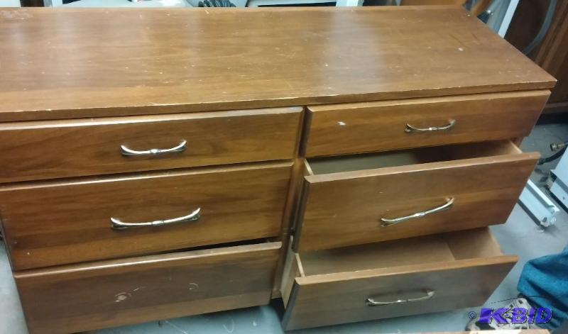 6 Drawer dresser...