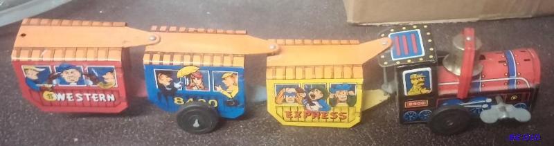 Vintage Metal Toy train-Winds up and goes...