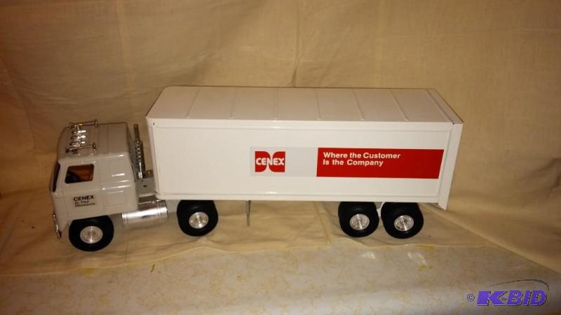 ERTL Pressed Steel Transtar CENEX Tractor &am...