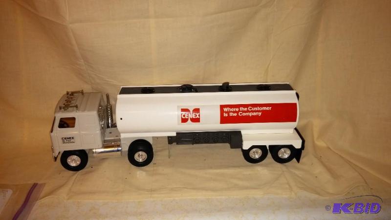 Ertl Cenex Tanker Truck, St Paul, MN, 22&quot...