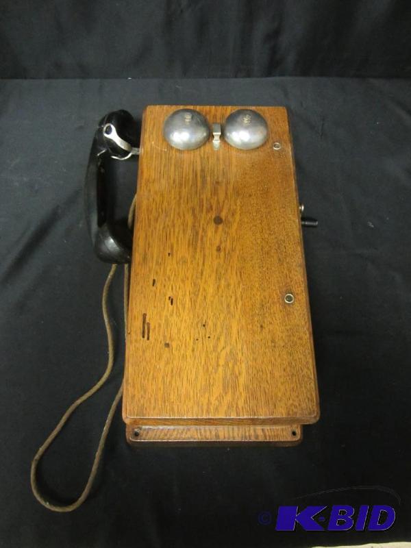 Vintage Crank Telephone