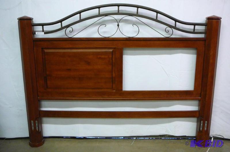 Large wooden &amp Iron Head board 84&quot w...