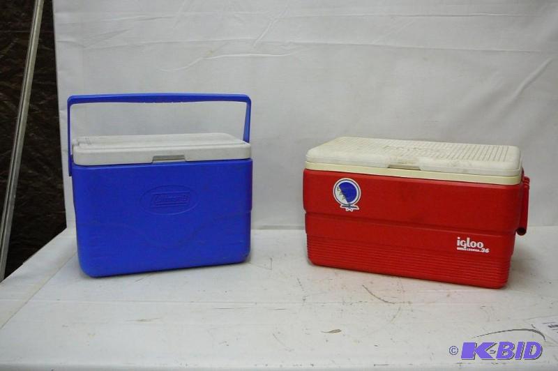 2 coolers 1 large Igloo 36 gal&nbspand 1 me...