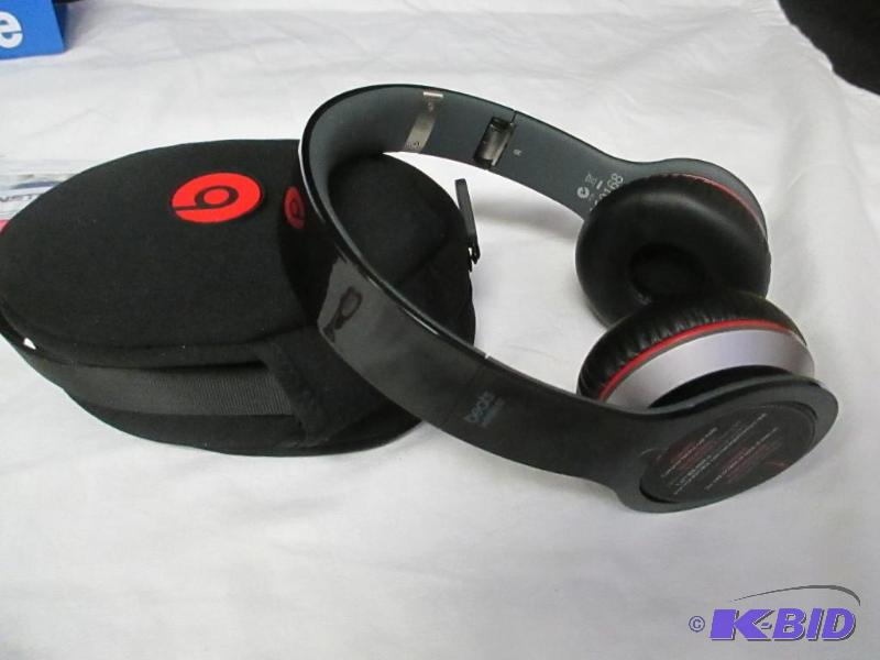 lot 0001 image: beats by dr. dre