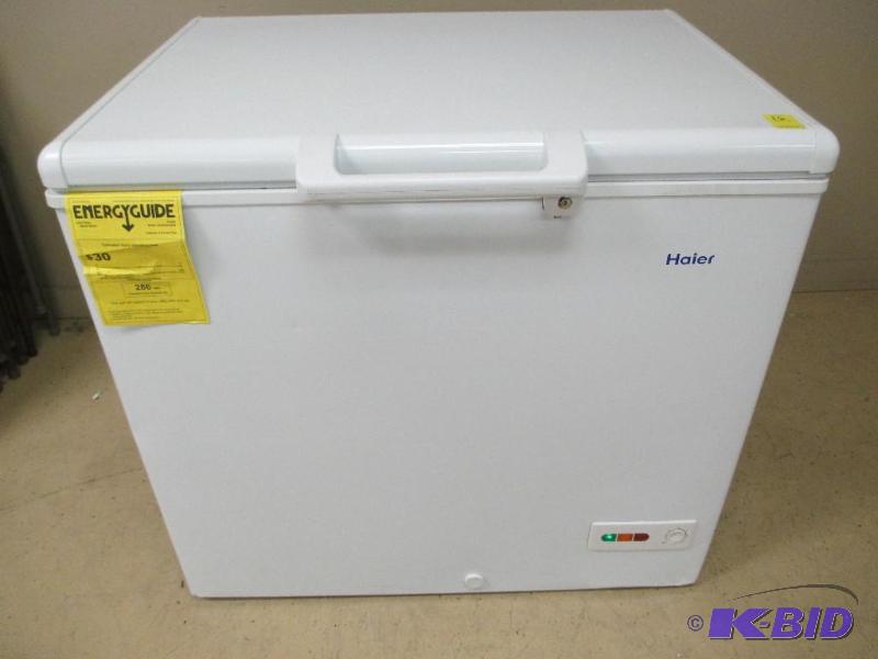 lot 16 image: Haier Chest Freezer