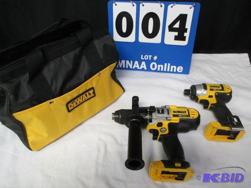 lot 4 image: Dewalt Tools
