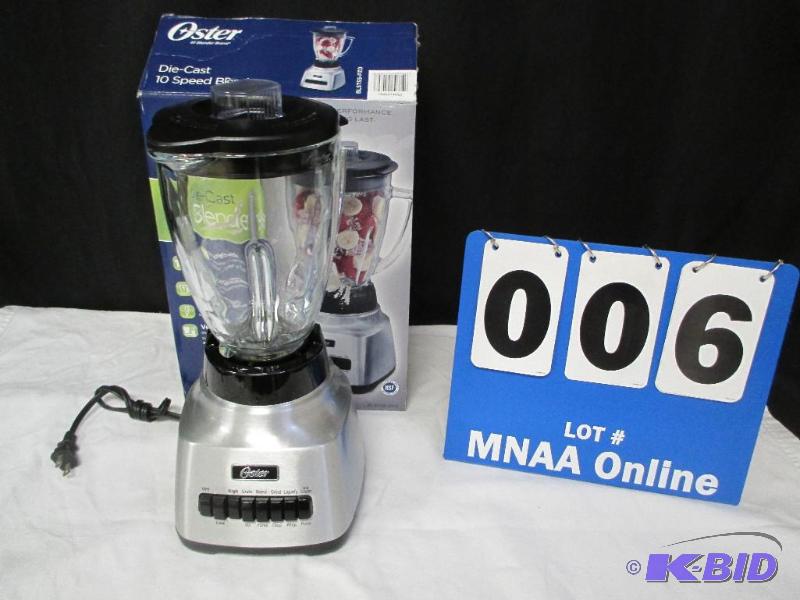 lot 6 image: Oster Blender