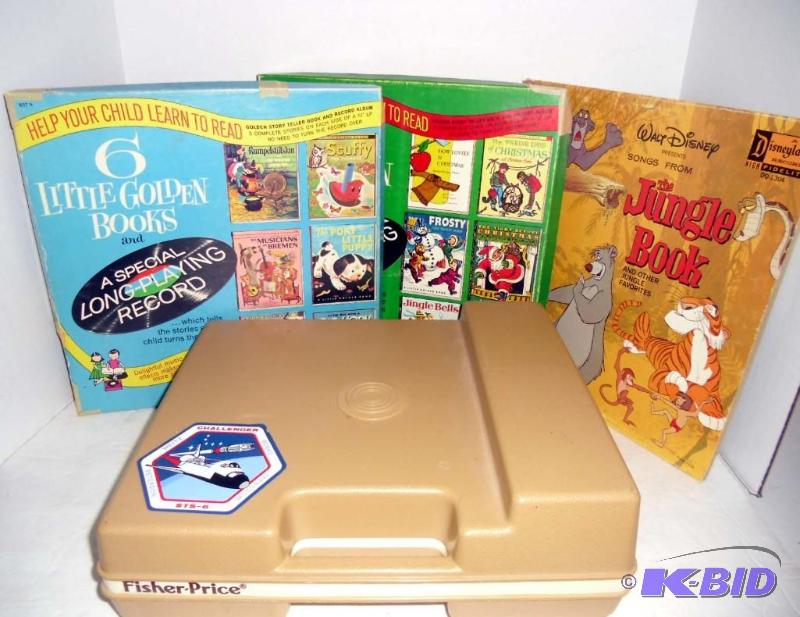lot 20004 image: Vintage 1970s Fisher Price Record Player and 3 vinyl Childrens albums