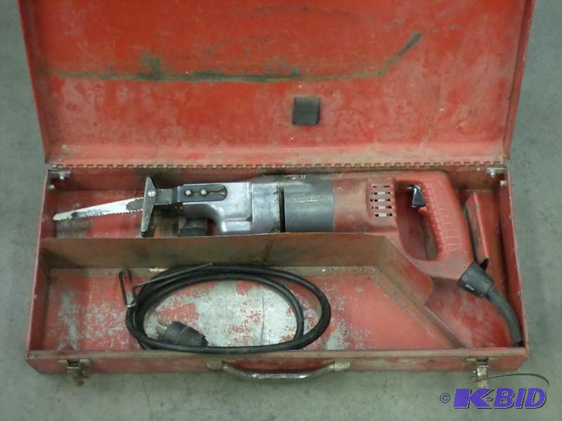 Milwaukee 120Volt Heavy Duty Sawzall With Cas...