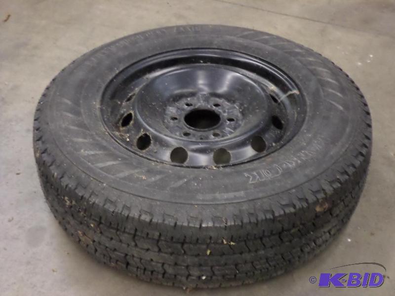 (1) 8-Lug Steel Wheel With New Hankook P2357...