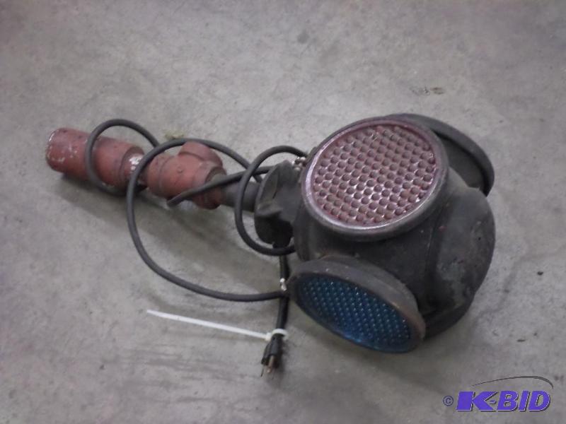 Vintage 120Volt Railroad Light...