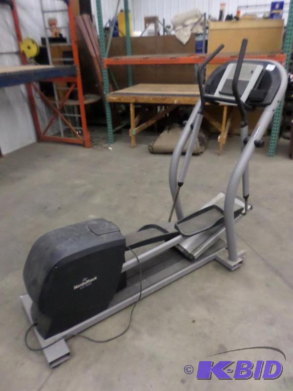 NordicTrack CX1055 Electronic Eliptical Machi...