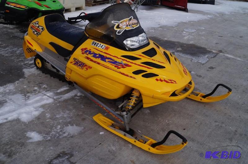 Ski-doo Snowmobile