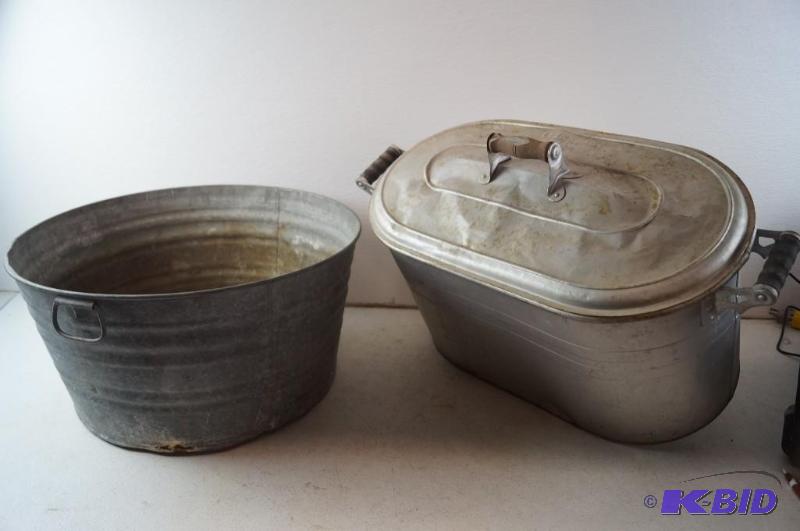 Wash tubs