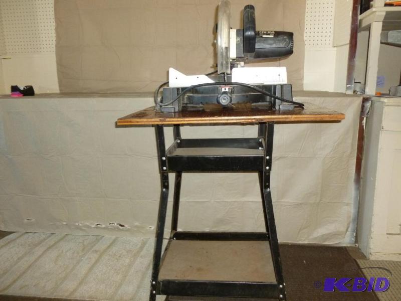 lot 1 image: Pro - Tec Heavy Duty 10" Compound Miter ...