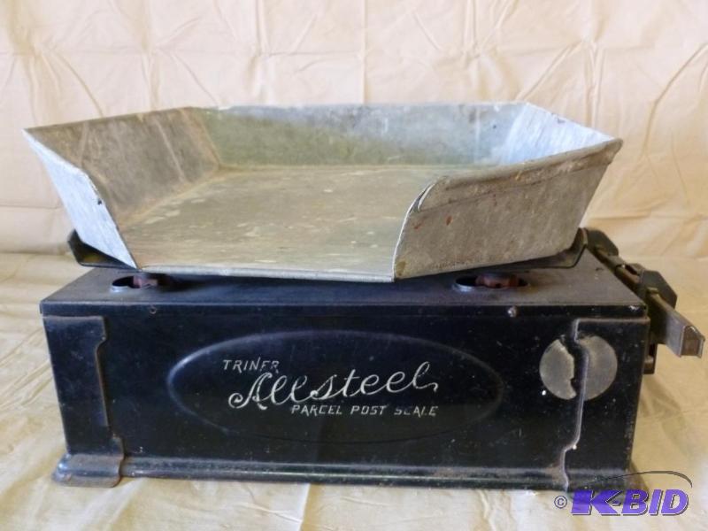 lot 3 image: Large Antique Triner Scale & Manufacturin...