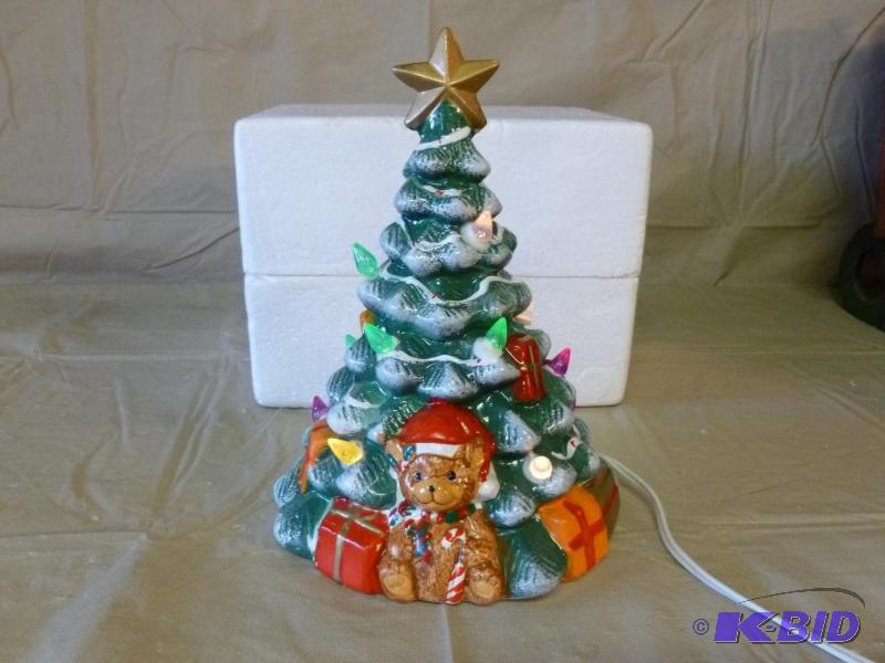 lot 37 image: Beautiful light up ceramic Christmas tree tha...