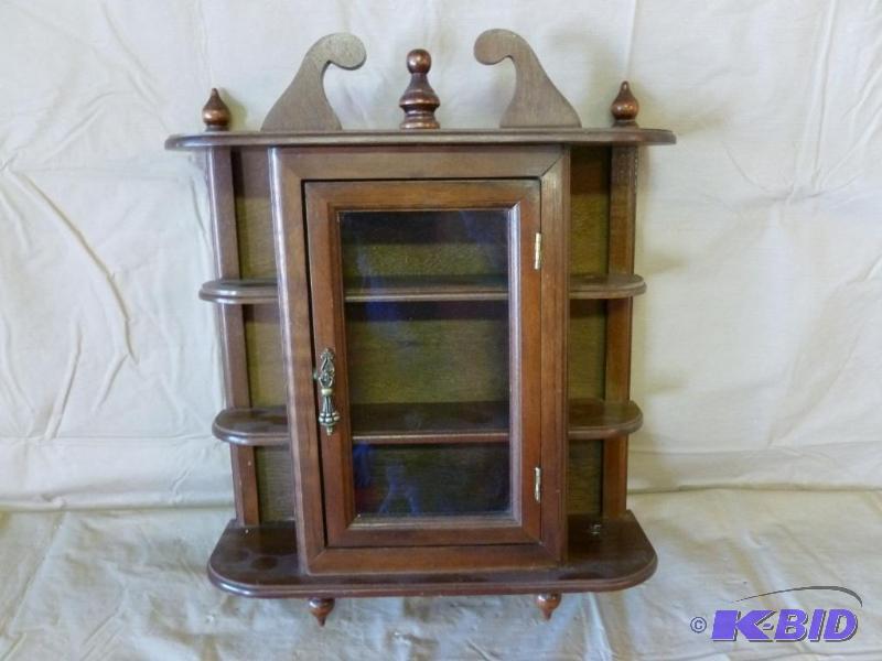 lot 62 image: Beautiful solid&nbspwood wall figurine shelf...