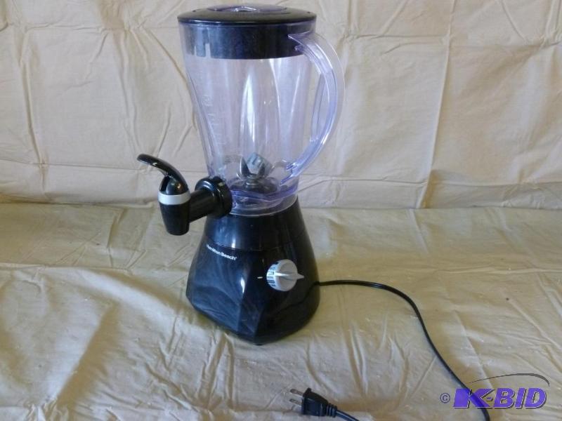 lot 98 image: Hamilton Beach 48 oz. blender, tested and wor...