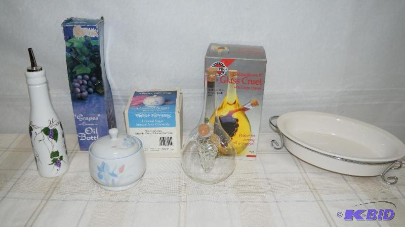New Condiment Containers & Oval Serving Dish