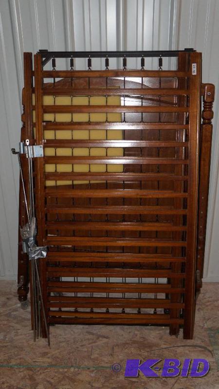 Older Crib to be Used as a Repurposing Project