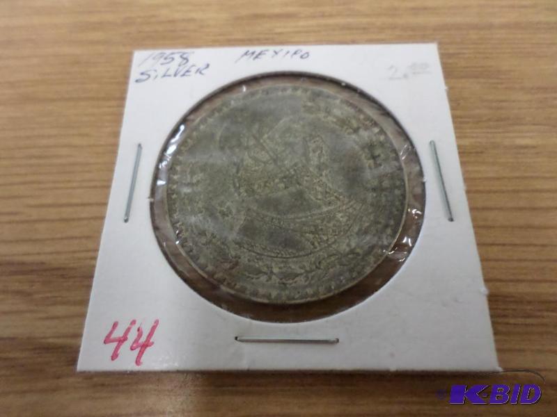 1958 1 Peso, VF Mexico -Silver...