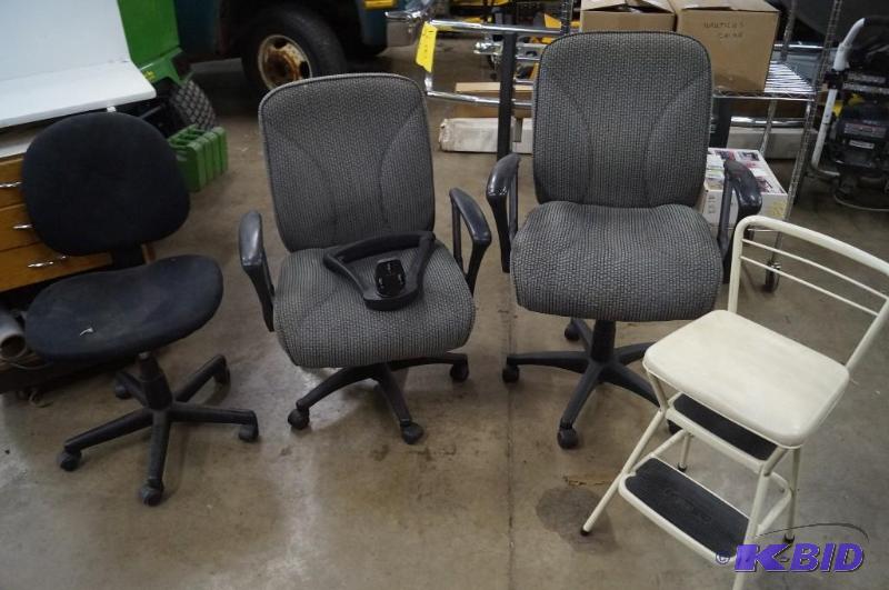 4 chairs