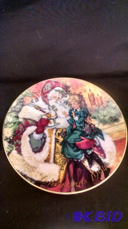 Avon Christmas plate 1994 &quotThe Wonder o...