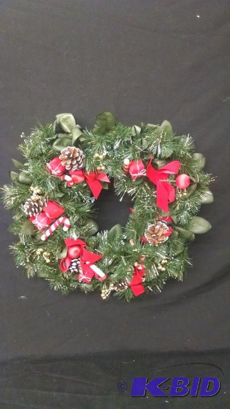 Christmas wreath 15 12wx13 12h with pineco...