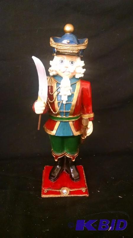Figurine Nutcracker in box....