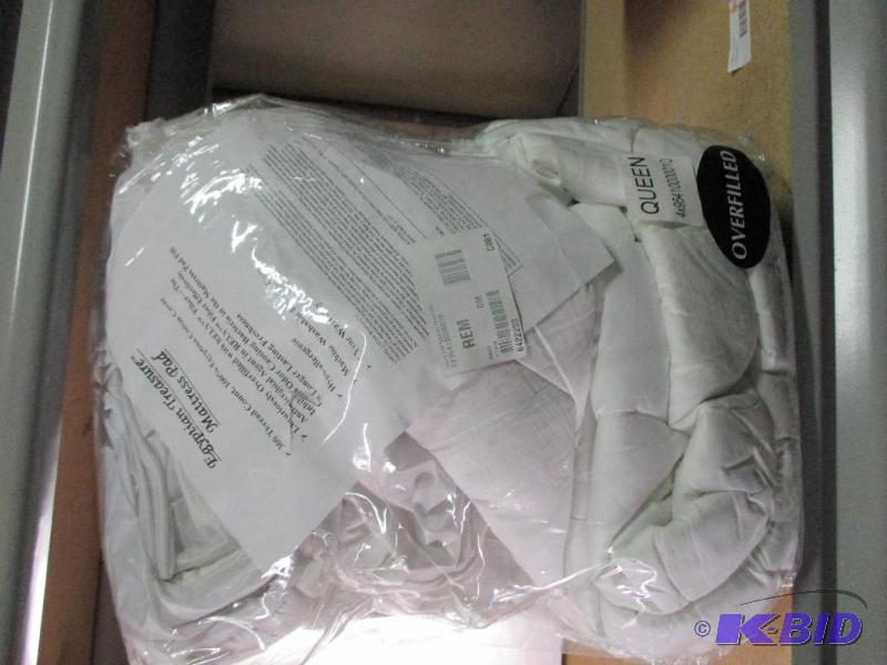 queen mattress pad...