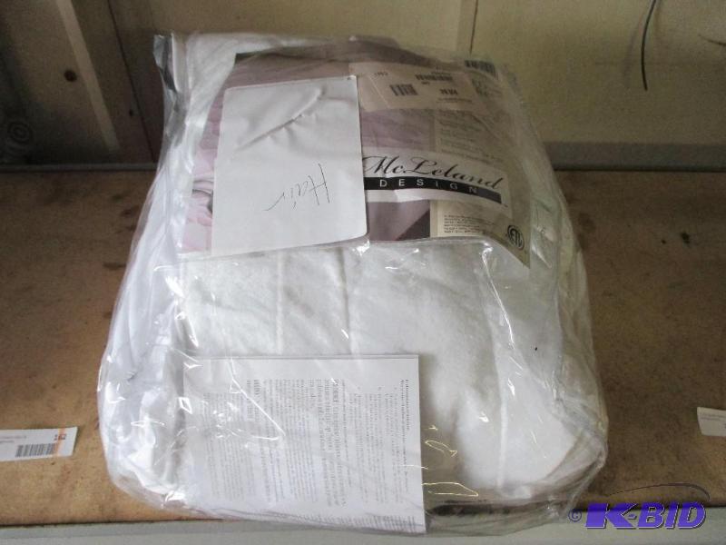 queen mattress pad...
