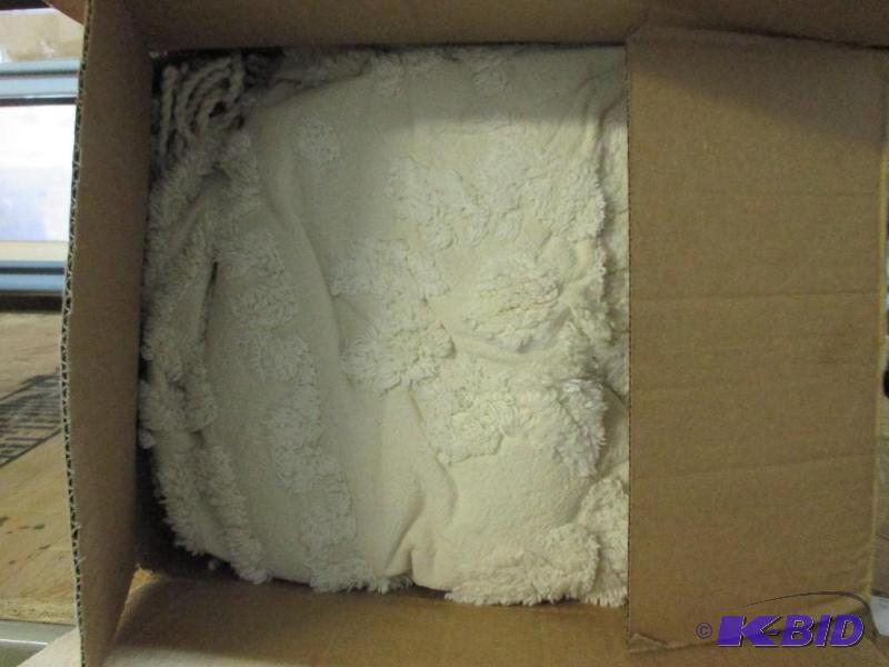 2 pc bed set...