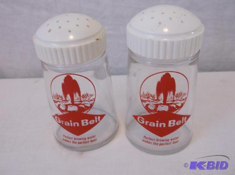 lot 16 image: GRAIN BELT salt & pepper shakers in great...