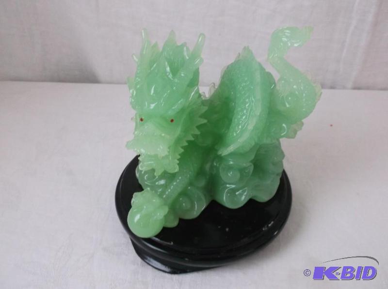 lot 5 image: Absolutely gorgeous fox jade dragon measuring...