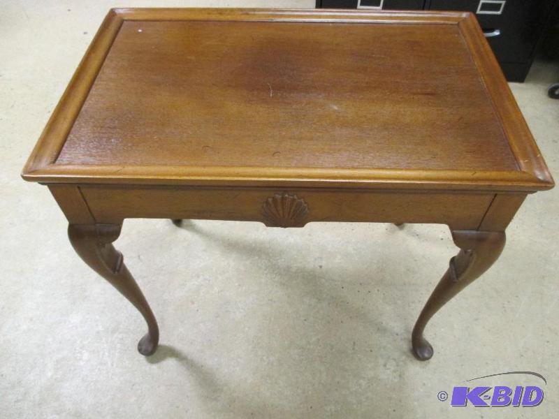 Shell Design Side Table