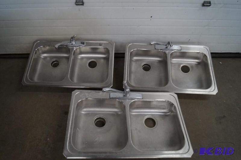 Metal sinks