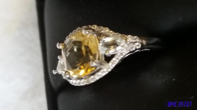 Stunning Citrine Ring