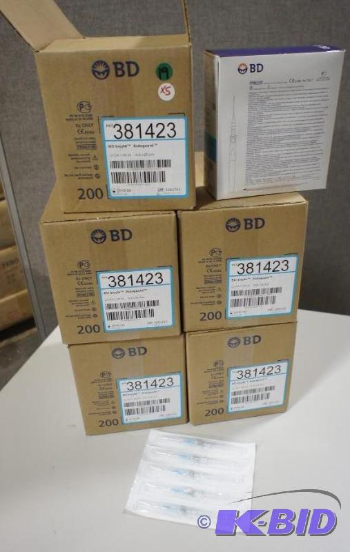 lot 19 image: BD Insyte Autoguard Needles - 22 Gauge 1.00&q...