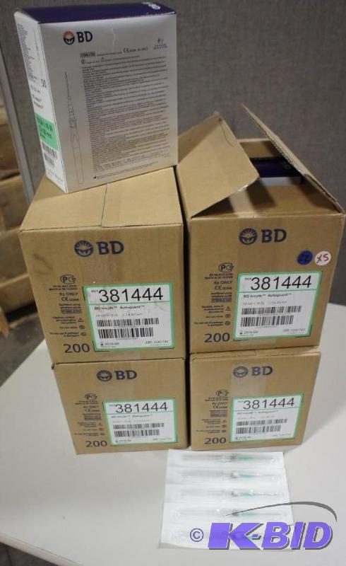 lot 22 image: BD Insyte Autoguard Needles - 18 Gauge 1.16&q...