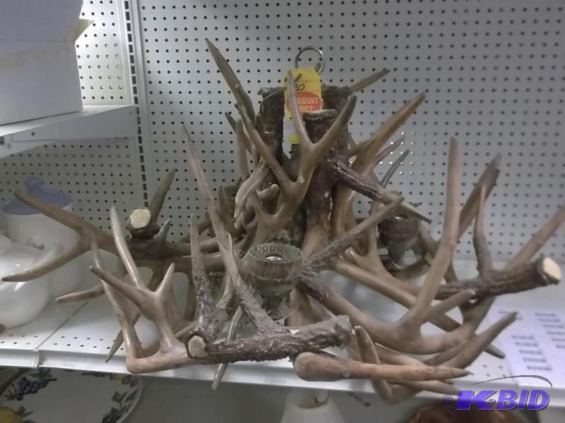 faux deere (stag) antelor chandellor