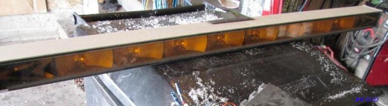 lot 13 image: Arrow Stick Light bar, in good condition with...
