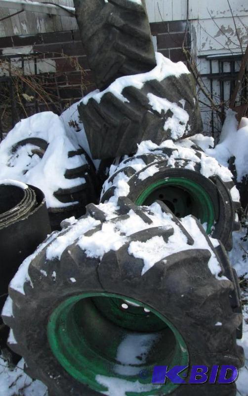 lot 24 image: Set of 6 - 5 wheels Super TrencherLiftmaster...