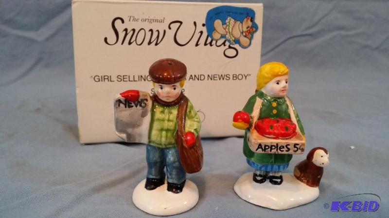 Girl selling apples and News Boy #5129-2
