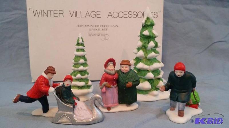 Winter Village Accessories 5 pc set