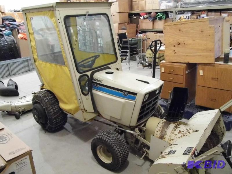 Cub Cadet Lawn Tractor