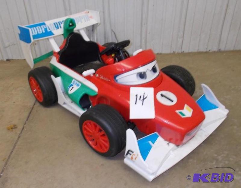 lot 14 image: Motor Trendz Brand World Grand Prix Race Car ...